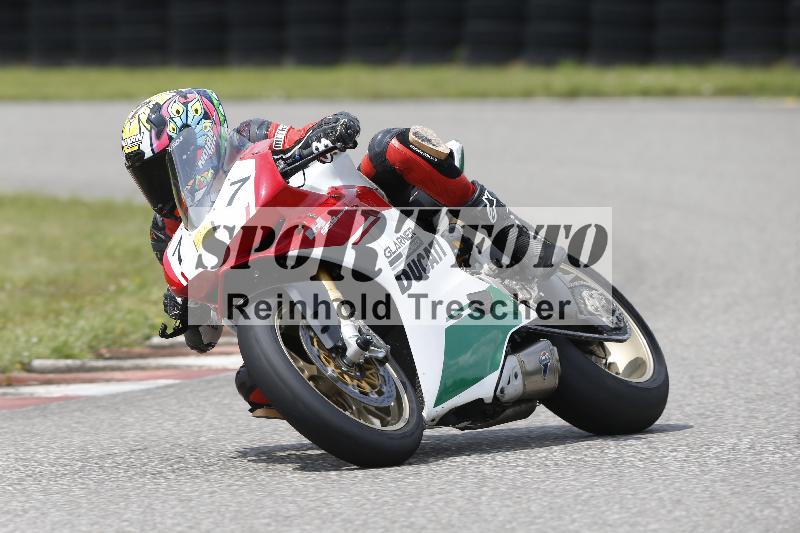 /24 08.06.2025 TZ Motorsport ADR/Gruppe gelb/77